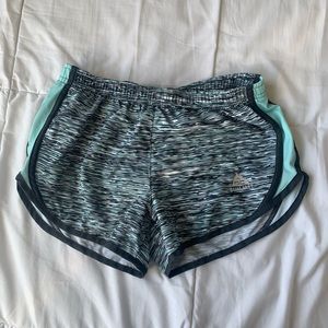 D2 Summit Shorts
